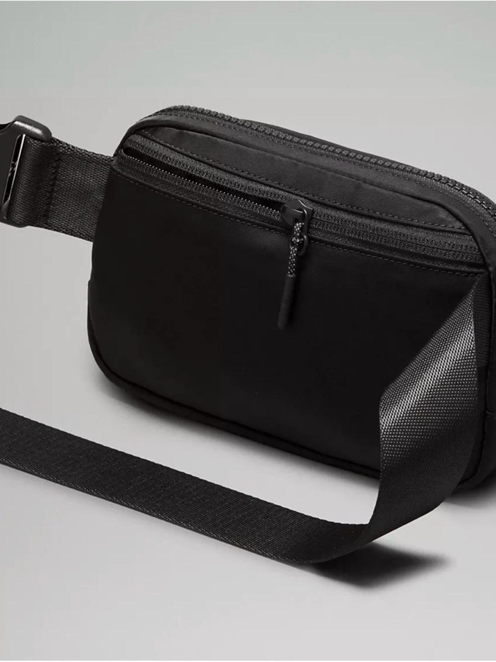 lululemon Black Crossbody Belt Bag - Picture 4 of 4